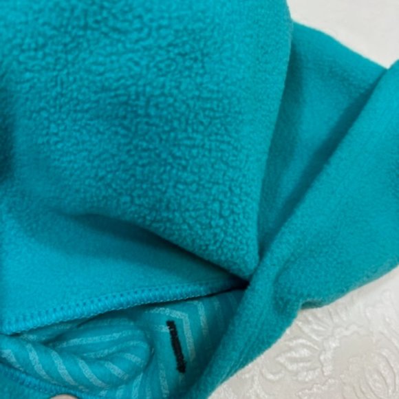 Under Armour Winter Running Coldgear Beanie Hat Green/Blue OSFA - Picture 7 of 10